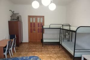 Хостел Alabama. Апартаменты 6-местный А7 8