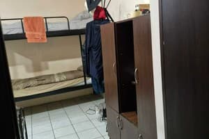 Хостел Подол. Место в мужском 6-местном номере  3