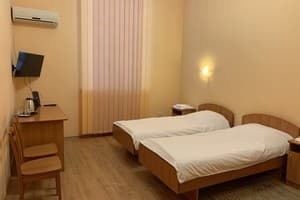 на Житомирской 1